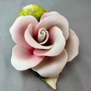 Capodimonte Porcelain Rose Figurine Italy Pink Vintage Good Floral Bisque Small
